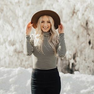 Meet your Posher, Kadie sue